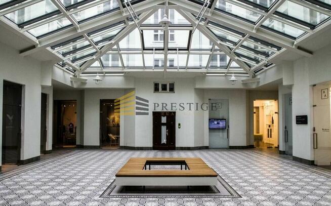 Piękny apartament w odrestaurowanej kamienicy