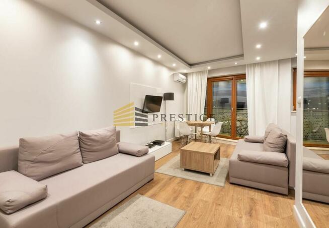 Luksusowe mieszkanie przy Warsaw Spire Oxygen