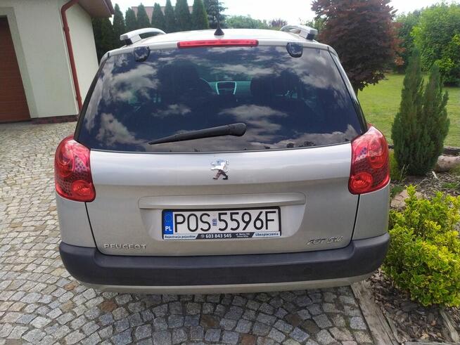 Sprzedam auto Peugeot 207 SW 1.4 VTi 95KM z roku 2008