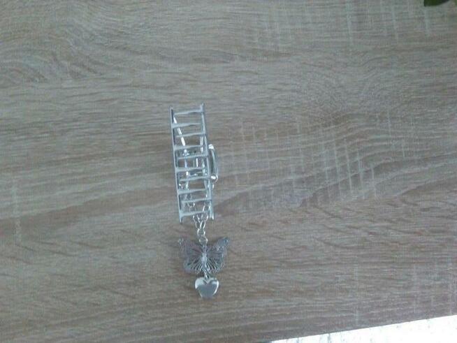 Ozdobna klamra do wlosów