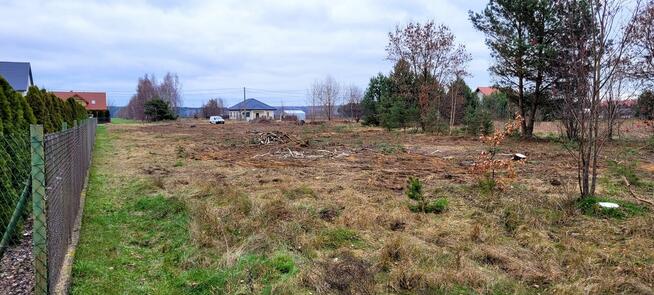 Duża działka 3737 m² w Łaziskach, gm. Jakubów