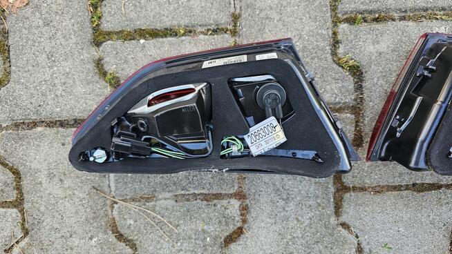 LAMPY TYŁ W KLAPĘ PRAWA LEWA OPEL INSIGNIA B 2017-2024r.