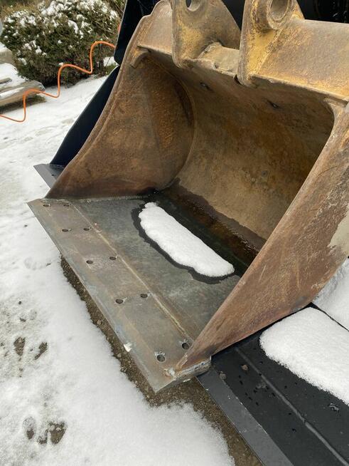 Naprawa i regeneracja łyżek do koparek