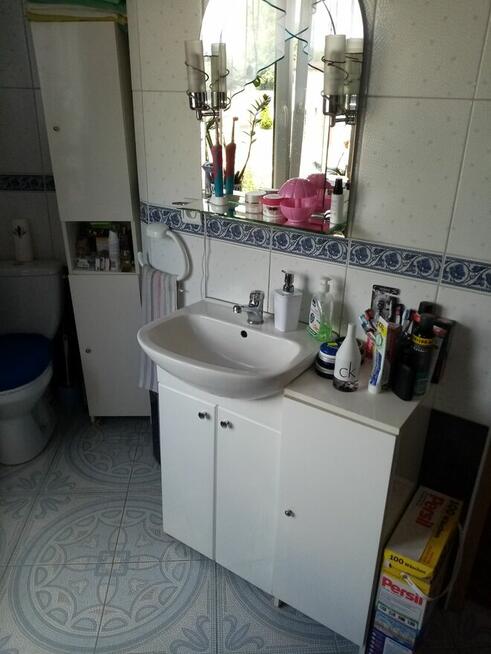 Sprzedam szafki i lustro