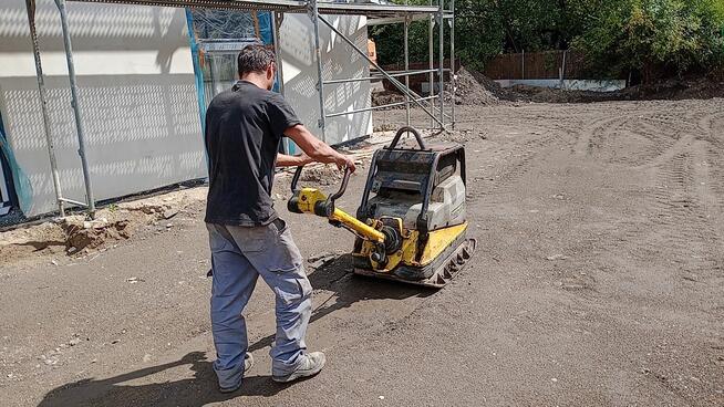 Wynajem sprzetu budowlanego drabiny dekarskiej 25m namyslow