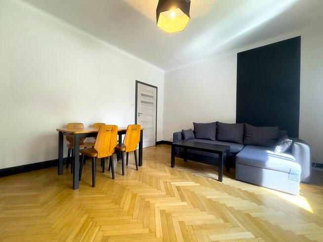 Mieszkanie w ścisłym centrum - Jałowego