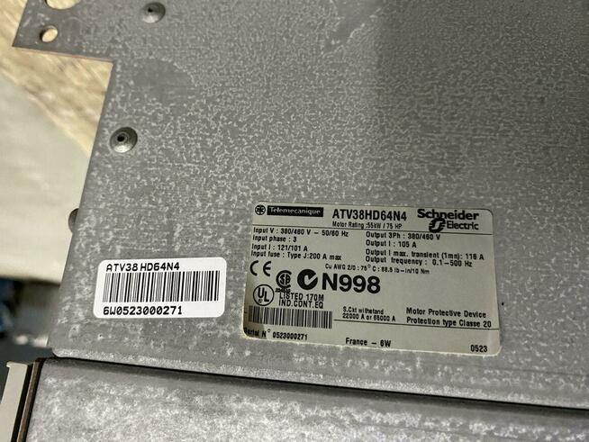 Falownik SCHNEIDER ALTIVAR 38 55kW ATV38HD64N4