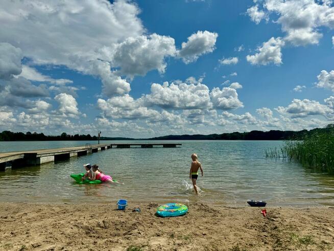 Dom z działką nad jeziorem