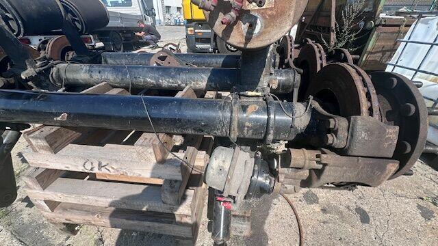 osie naczepowe SAF tarcza