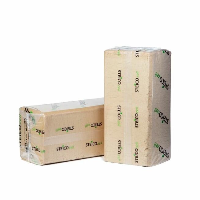 Zadmuch izolacji wduchiwanej STEICO zell z wełny drzewnej