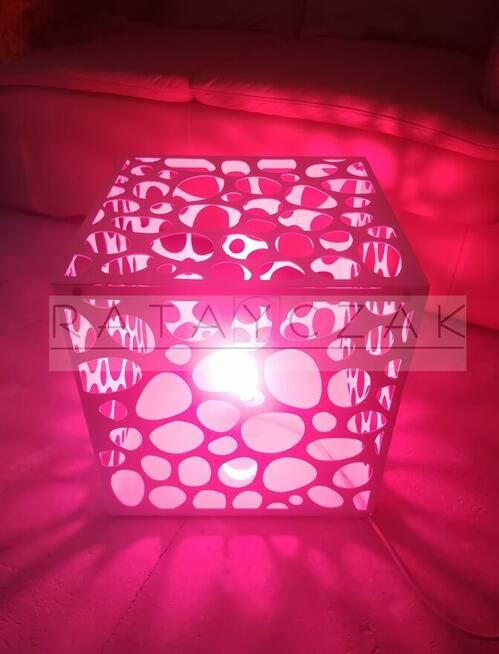 LAMPY OGRODOWE ZE STALI CORTEN