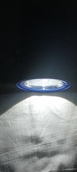 Lampa kempingowa. Latarka Solarna Ładowarka Płomień