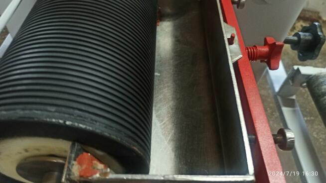 nakłądarka kleju 250 mm do klejonki lignum