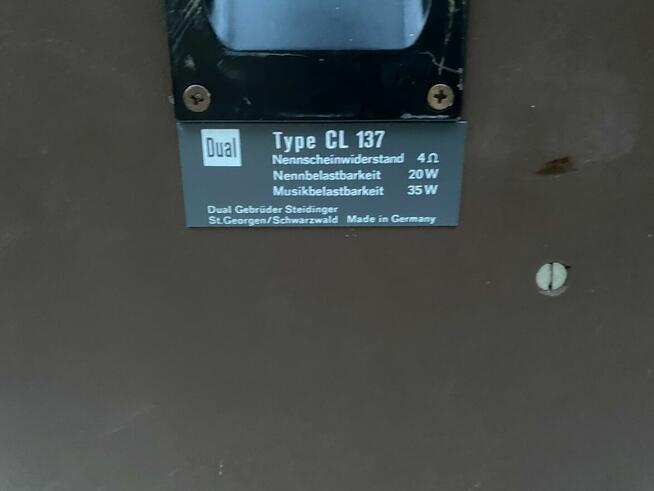 KOLUMNY ITT, Dual