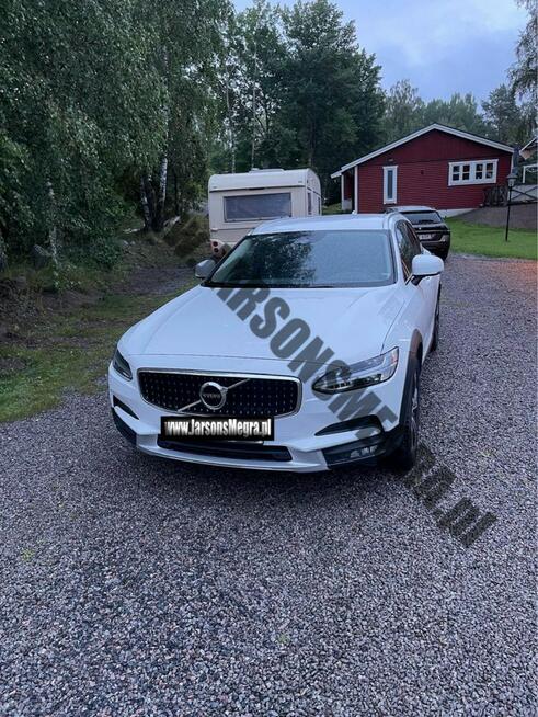 Volvo  V90 Cross Country