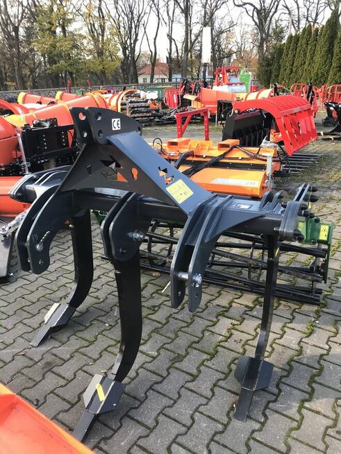 Głębosz 3 zębowy modułowy / można rozbudować do 5 łap