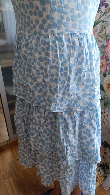 Piękna Sukienka w groszki z trzema falbanami i podszewką BIA