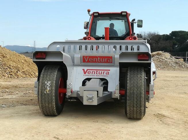 Równiarka terenu niwelator wyrównywarka ciężka ciągnikowa TLAS