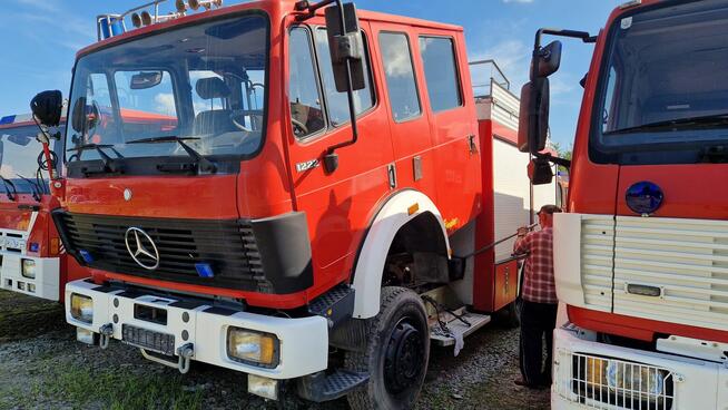 MERCEDES 1222 FIRE TRUCK 4x4 / Expedition / Overland