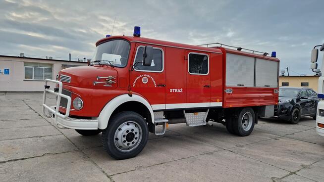 Mercedes LAF 911 4x4 / Fire Truck / Overland / Expedition