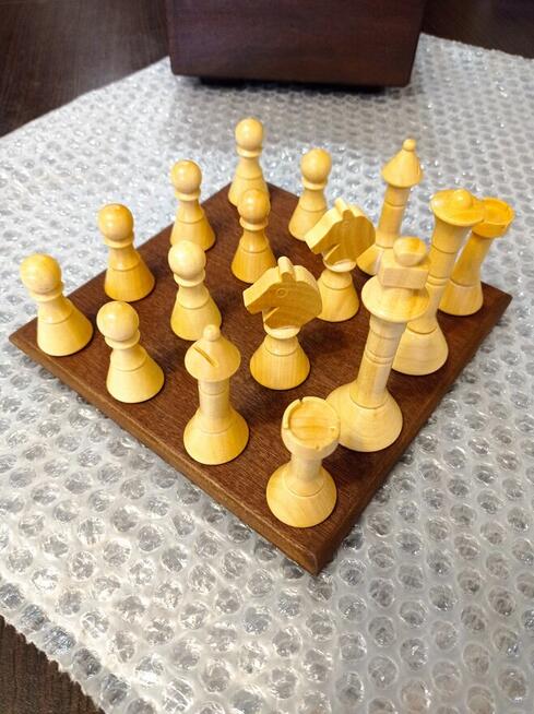Szachy drewniane