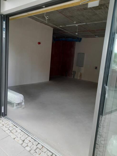 wynajmę lokal usługowy