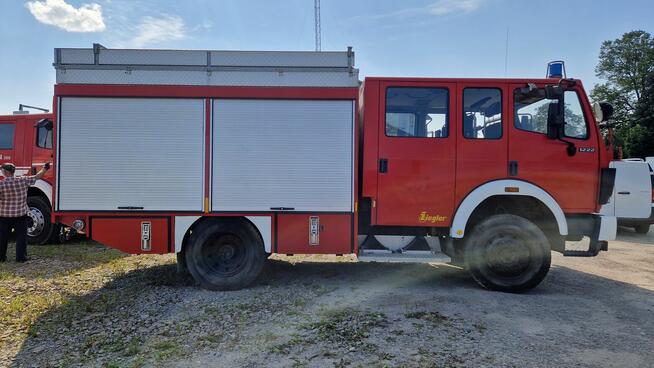 MERCEDES 1222 FIRE TRUCK 4x4 / Expedition / Overland