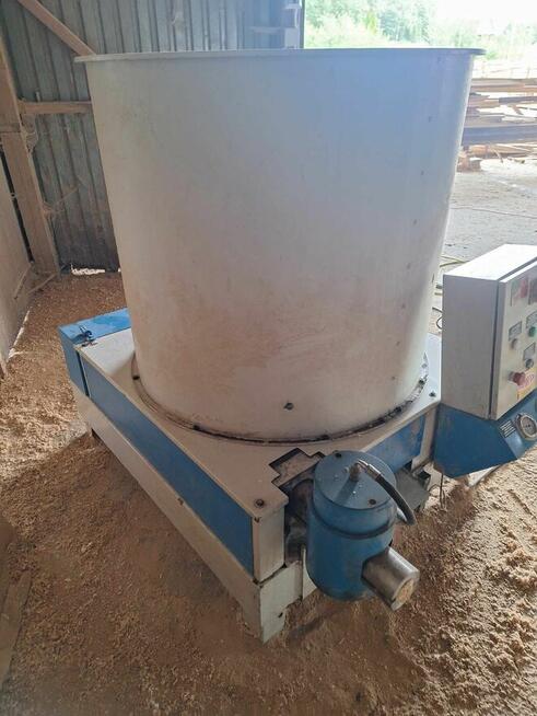 Brykieciarka CO.MA.FER MACCCHINE S.p.A.