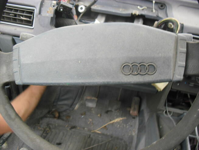 AUDI B2 - 1982r. - KIEROWNICA i inne części - przedliftingowy