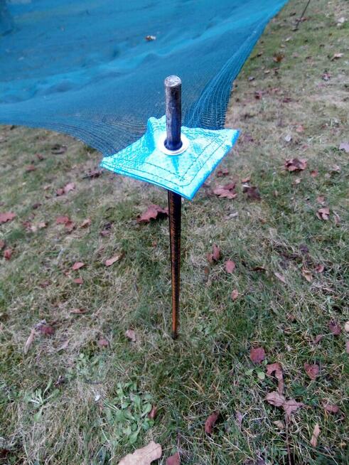 Siatka do nasion, szyszek, orzechów, owoców 12mx12m (64g/m2)