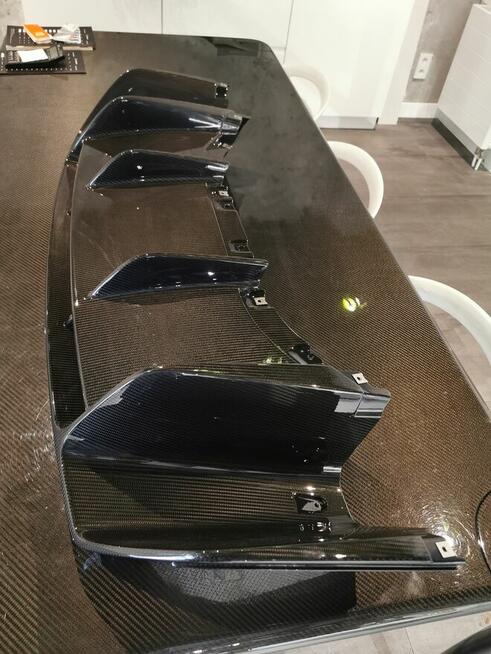 CARBON C14 - produkcja i naprawa kompozytów