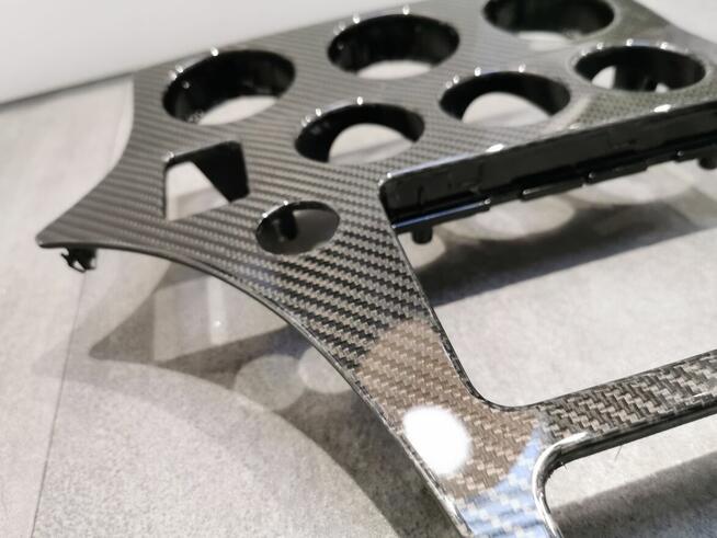 CARBON C14 - produkcja i naprawa kompozytów