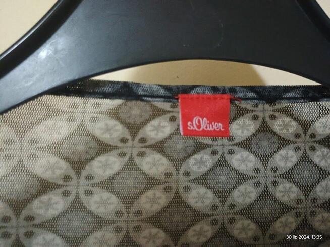 Czarna bluzeczka z długim rękawem