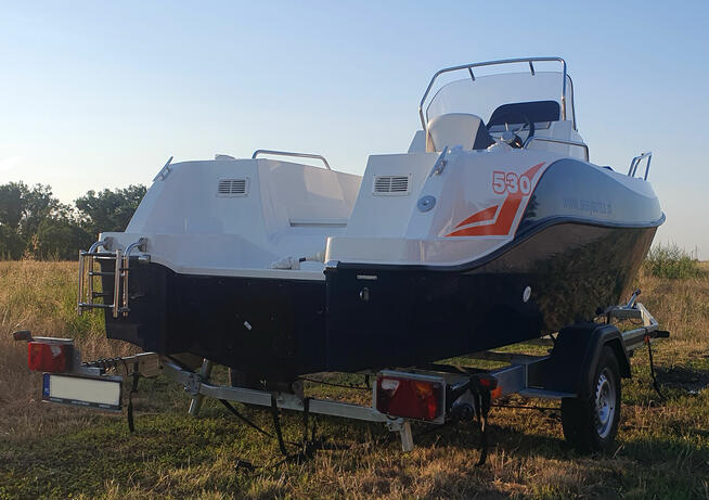 ŁÓDZ MOTOROWA OPEN 530 SPORT z przyczepą DMC 1150kg OC