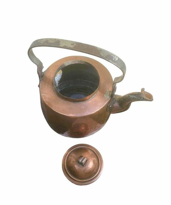 Stary miedziany czajnik poj. ok. 2,3 litra