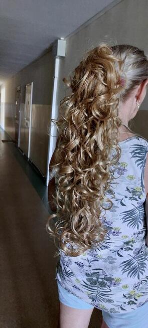 Długie kręcone falowane doczepiane włosy