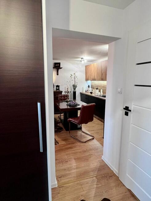 Klimatyczna kawalerka w odrestaurowanej kamienicy