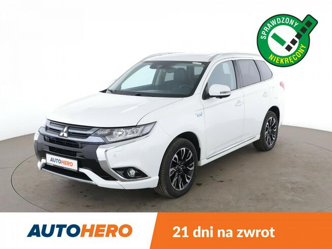 Mitsubishi Outlander 4x4, Plug-In, skóra, LED, navi, kamera cofania, szyberdach