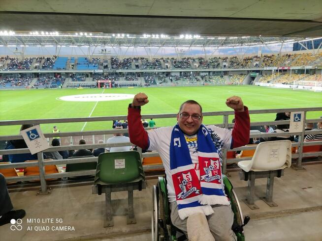 Szukam bratniej duszy do tańca i do różańca do spędzenia wol