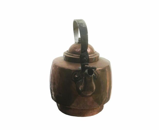 Stary miedziany czajnik poj. ok. 2,3 litra