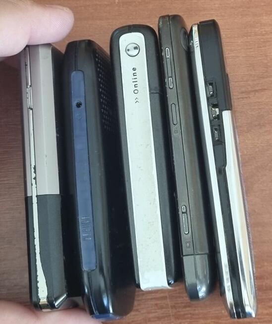 Stare telefony, różne marki Nokia, Sony
