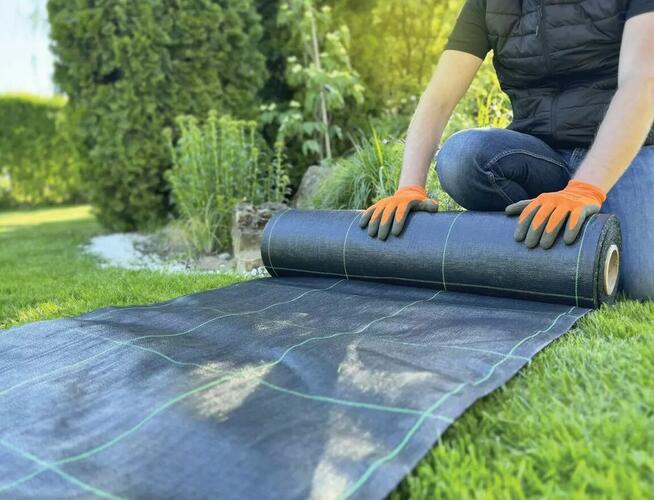 Agrotkanina ogrodnicza 1,6 x 100 m 100g/m2, odporność na UV