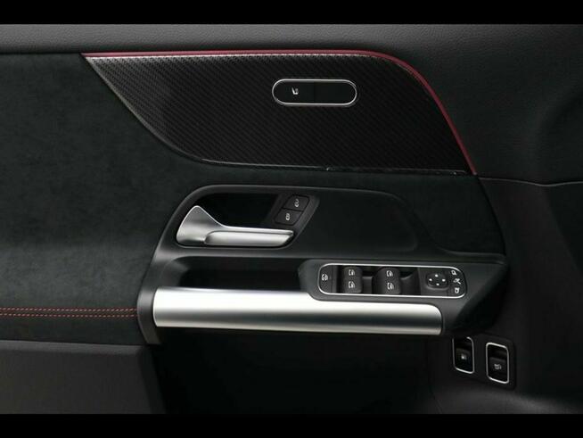 Mercedes-Benz GLA 250 4-Matic AMG Line