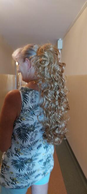 Długie kręcone falowane doczepiane włosy