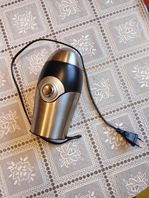 Młynek udarowy 150 W