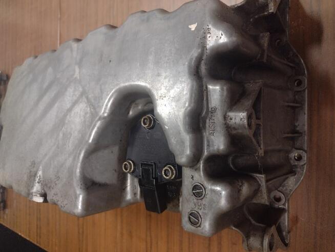 Miska olejowa Volkswagen Transporter T5