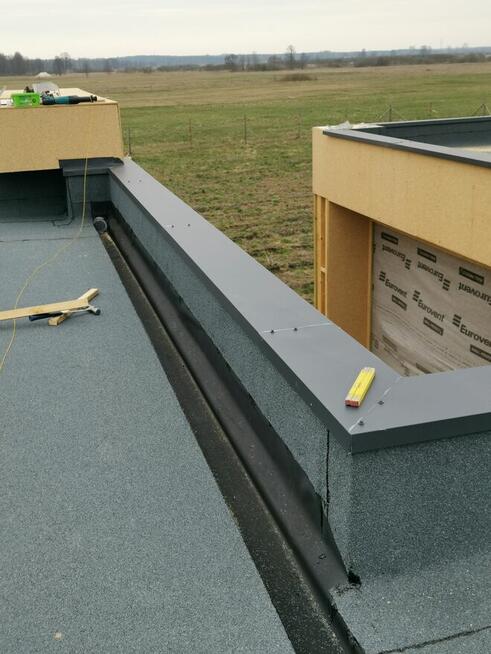 Budowa domów całorocznych, tarasy, wiaty/ wykończenia