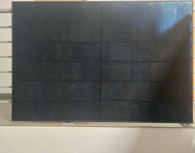 Zestaw balkonowej mikroinstalacji fotowoltaicznej o mocy 435 W