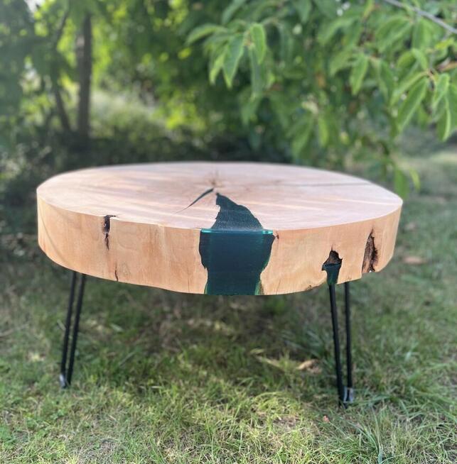 Stolik kawowy buk z żywicą epoksydową