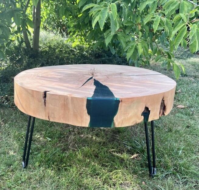 Stolik kawowy buk z żywicą epoksydową